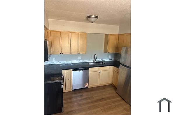 2846 E Tierra Buena Ln photo 2