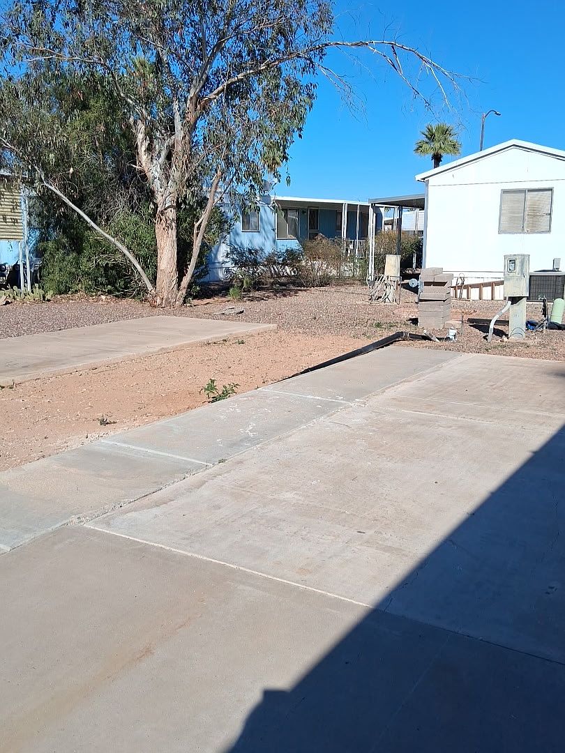 2650 W Union Hills Dr Phoenix, AZ 85027 photo 3