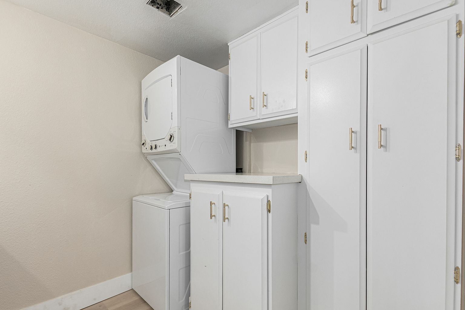 8838 N 8th St Unit 102 photo 4