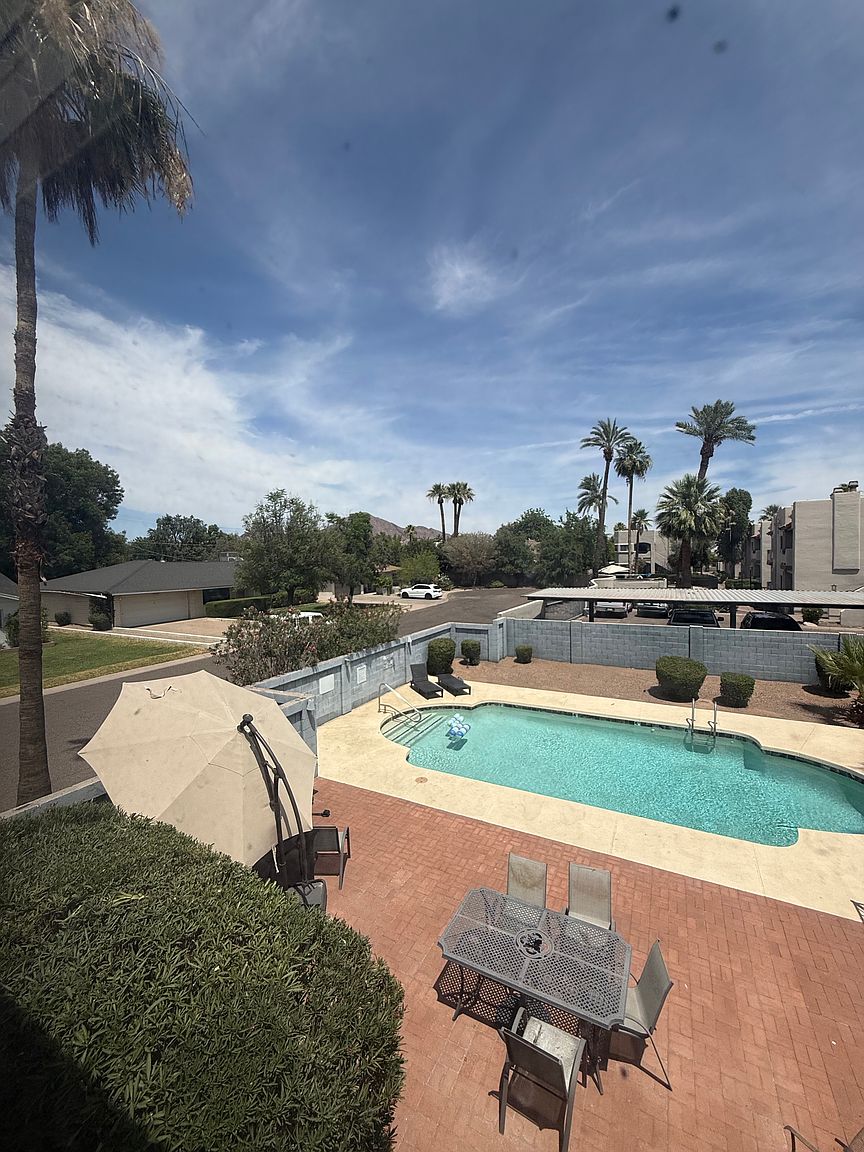 3635 N 37th St Phoenix, AZ 85018 photo 2
