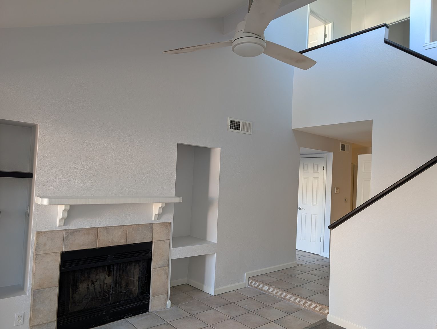 3301 E Kelton Ln Phoenix, AZ 85032 photo 2