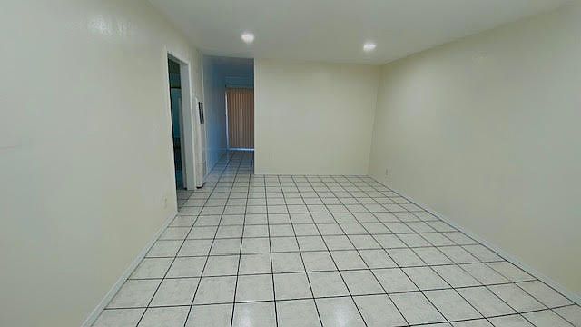1BR/1BA Duplex on Orchard Ave · Hayward photo 5