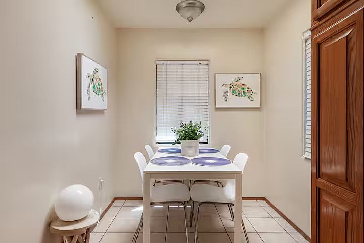 839 Island Ct photo 3