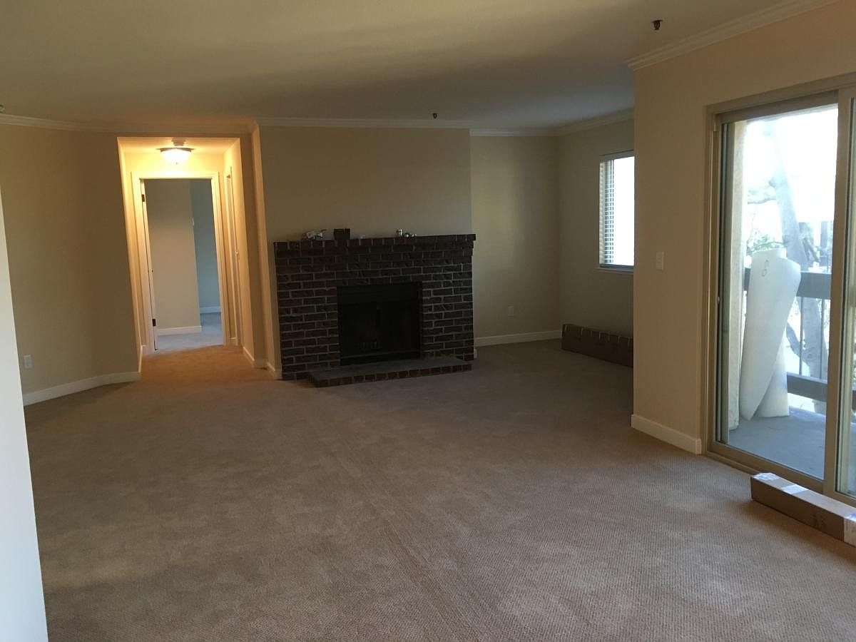1056 El Camino Real, Burlingame, CA 94010 photo 4