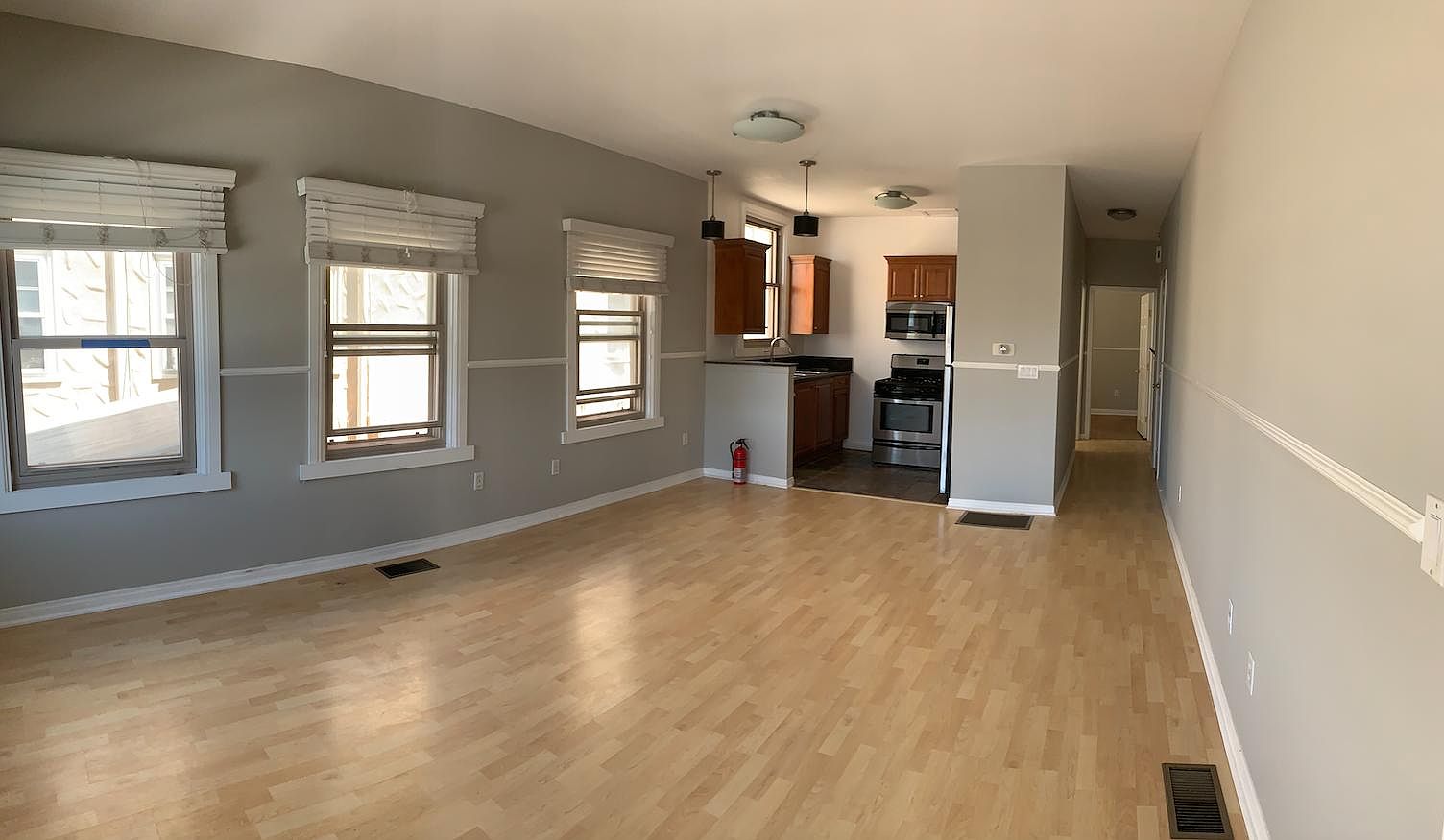 2245 Curlew St San Diego, CA 92101 photo 4