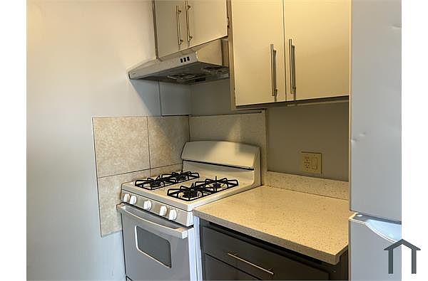 145 Marlin Ct photo 4