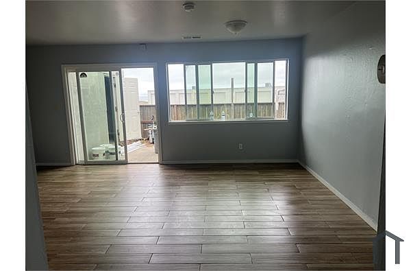 145 Marlin Ct photo 3
