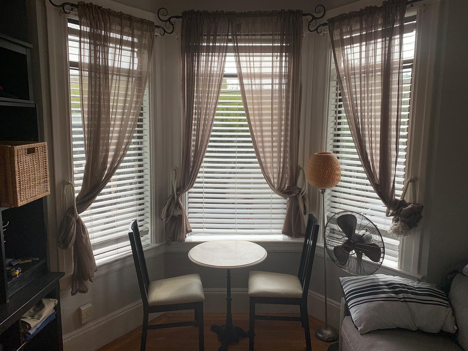 2943 Baker St photo 5
