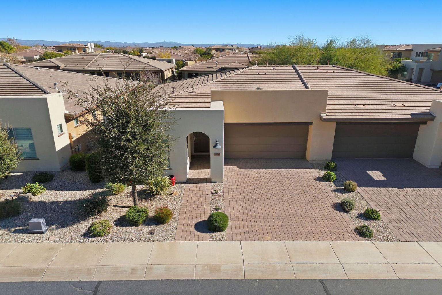35989 N Kennedia Ln San Tan Valley, AZ 85140 photo 2