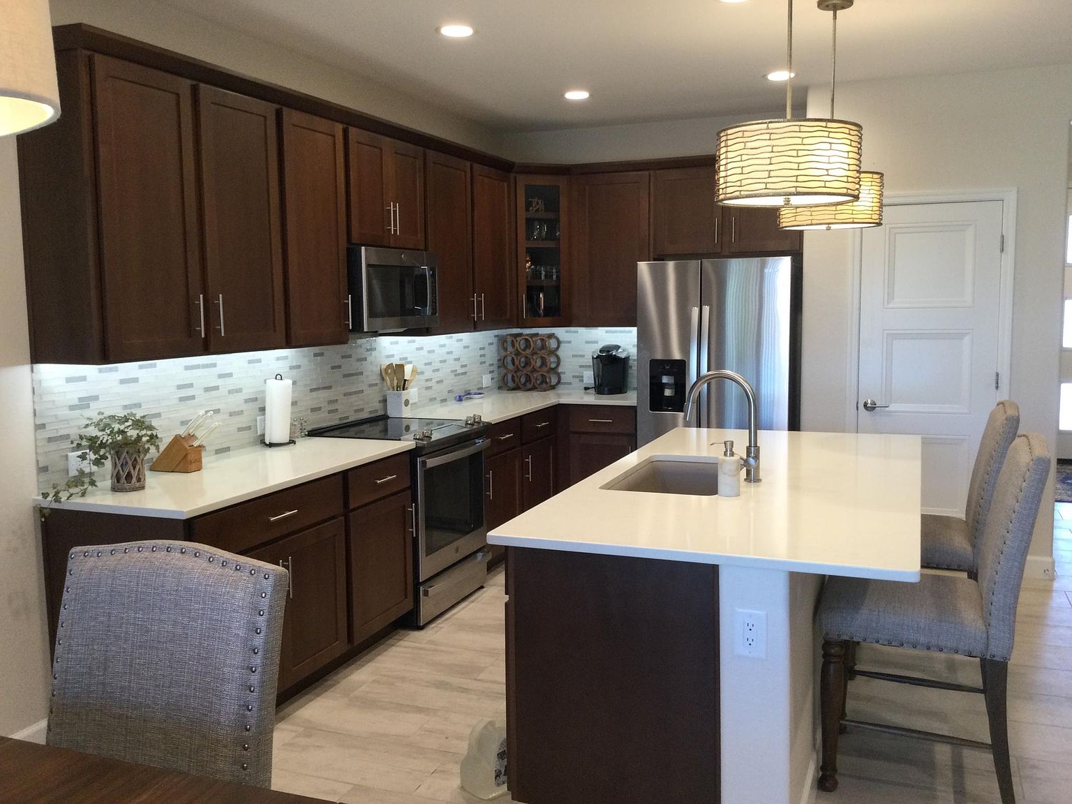 5946 N Cazador Dr photo 4