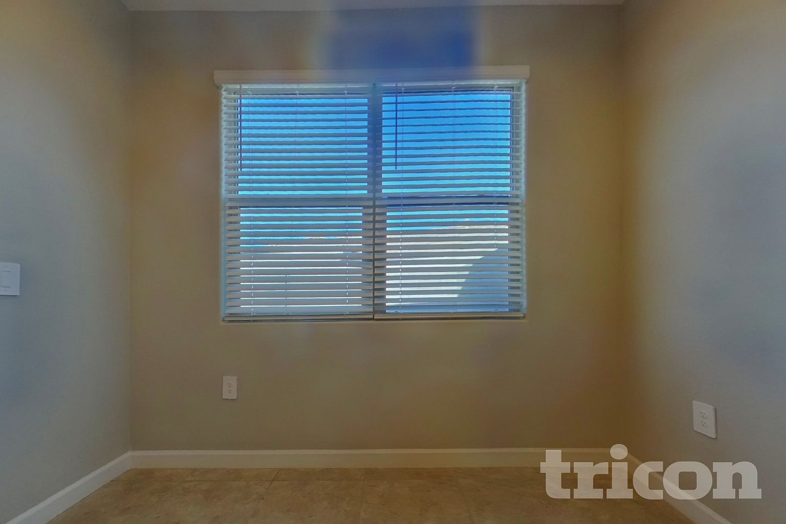 30033 W Cheery Lynn Rd Buckeye, AZ 85396 photo 5