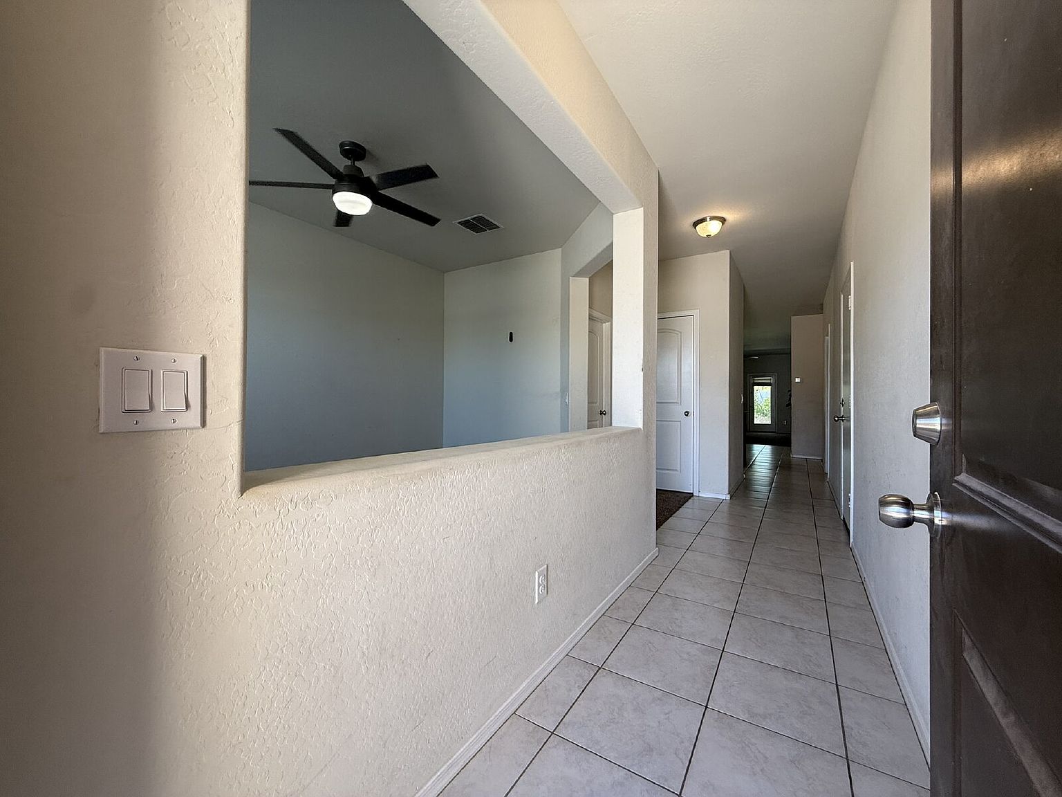 30187 W Avalon Dr photo 3
