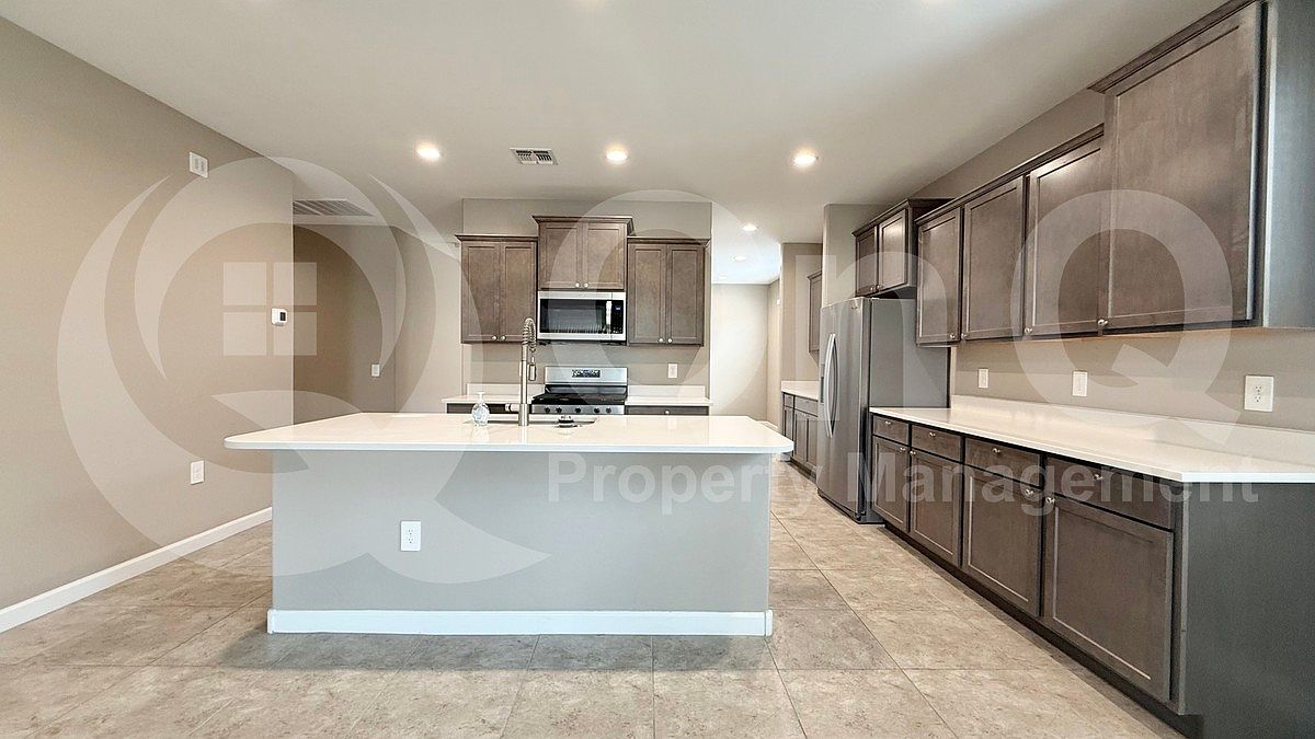 30351 W Sheila Ln photo 5