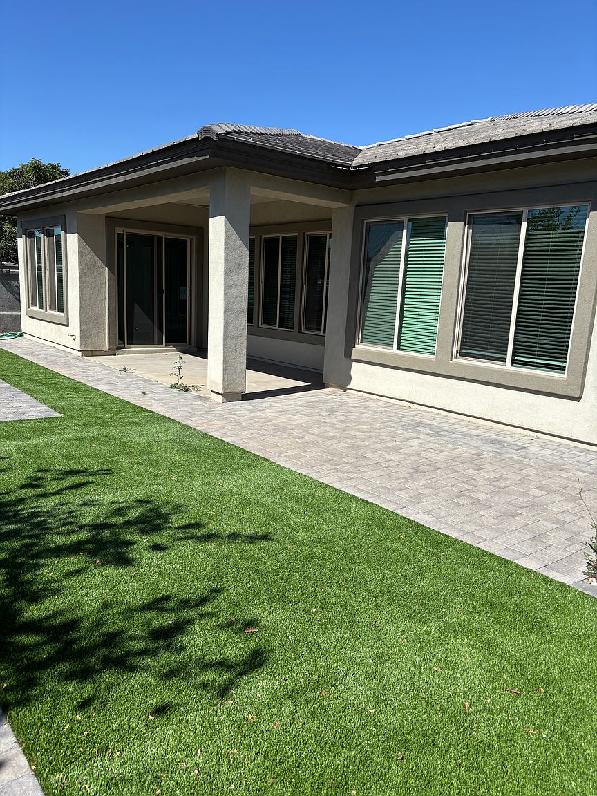 12808 N 144th Dr photo 2
