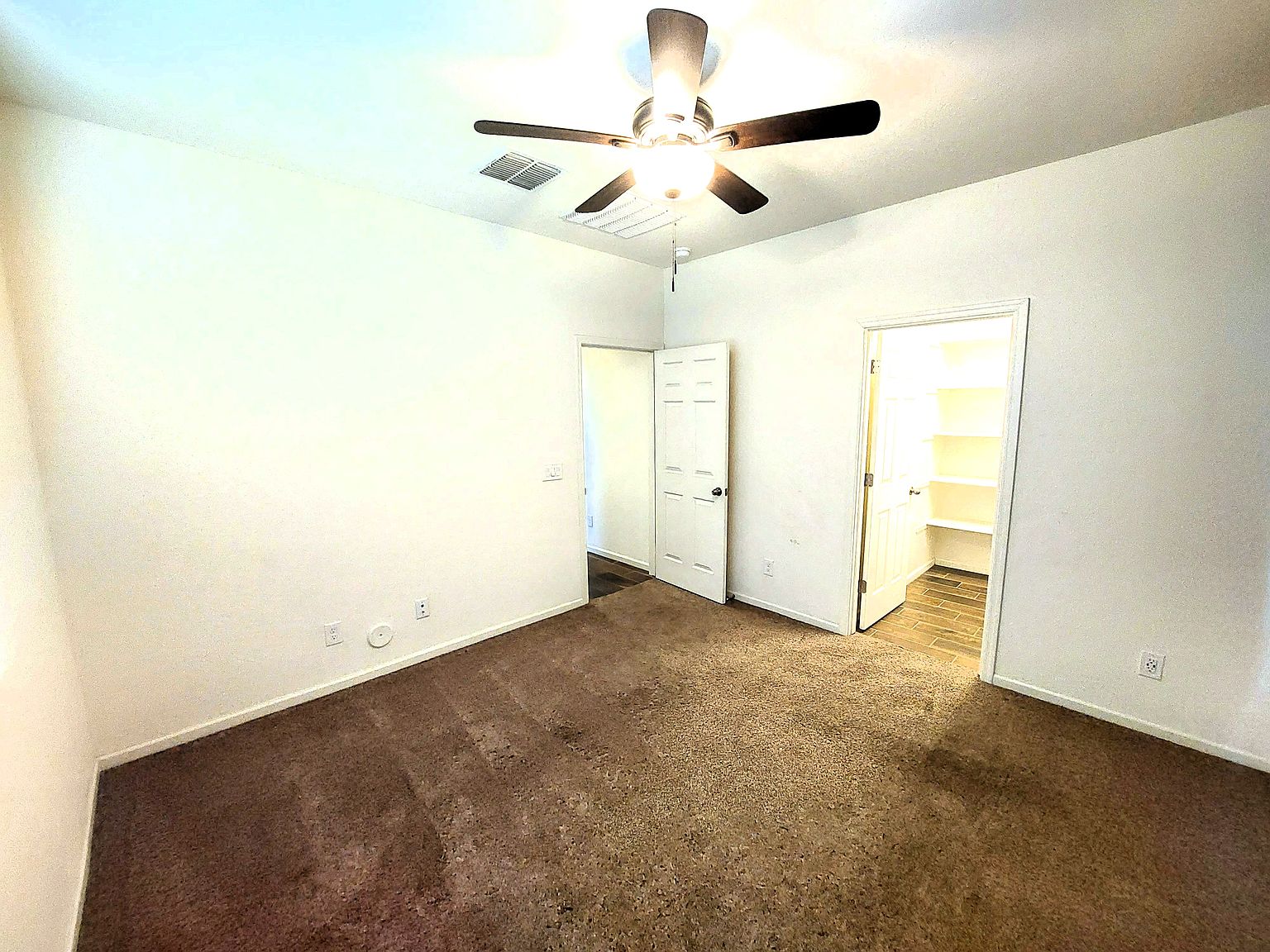 7108 E Olla Ave photo 5
