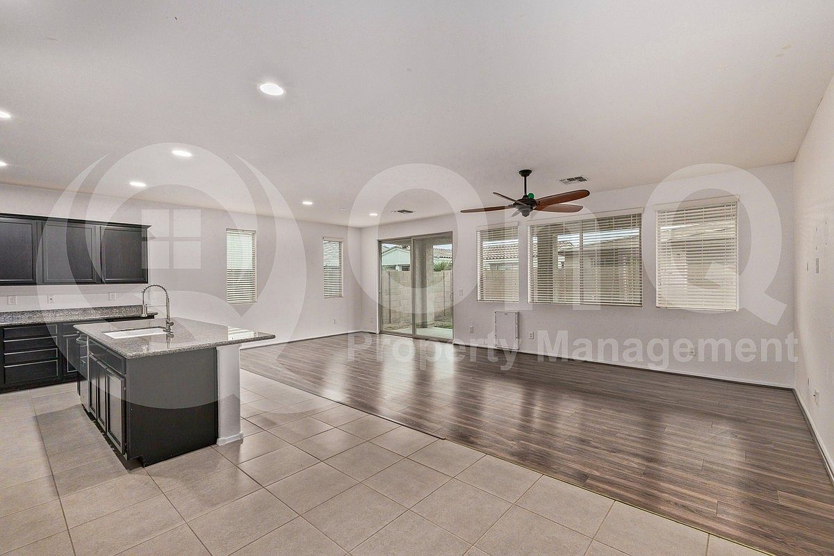 22488 Via Del Oro Queen Creek, AZ 85142 photo 4