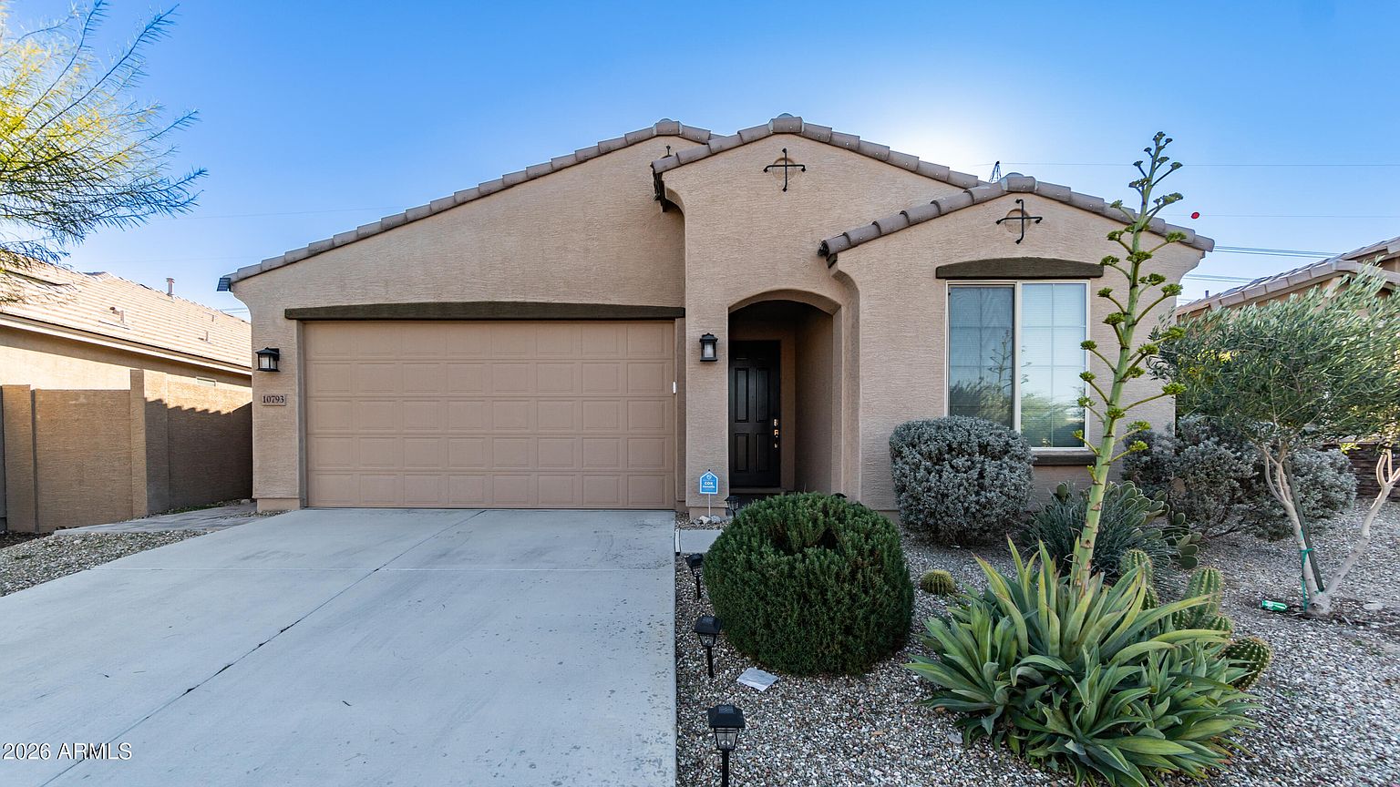 10793 S 174th Ave Goodyear, AZ 85338 photo 2