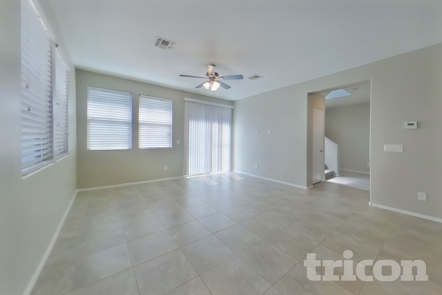 323 N 56th Pl Mesa, AZ 85205 photo 5
