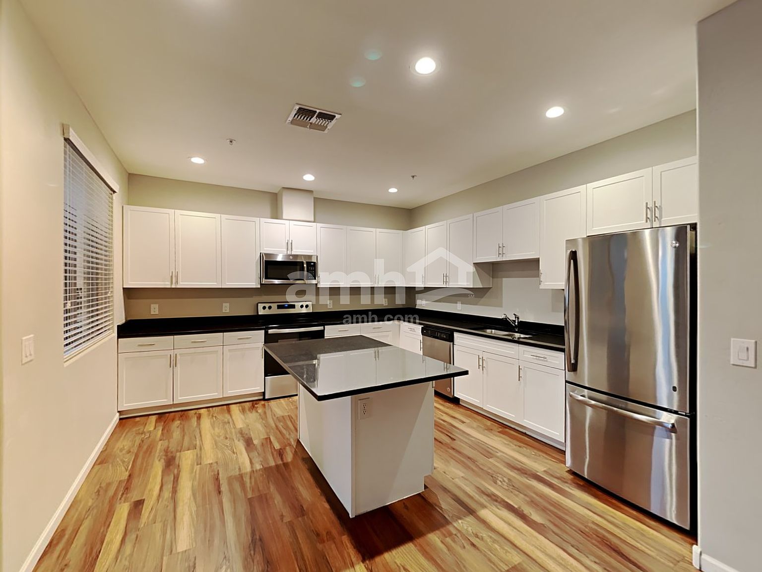 20777 W Maiden Ln photo 5