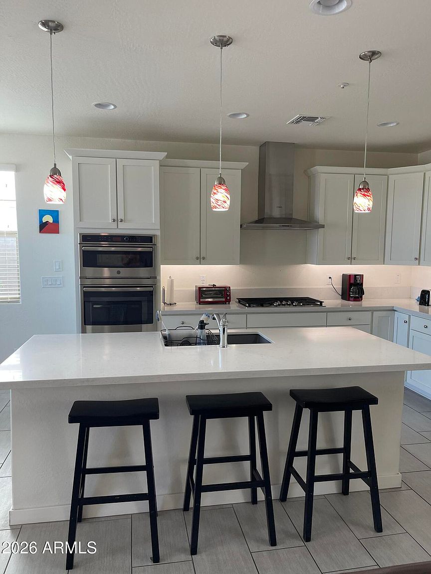 2382 W Gloria Ln Phoenix, AZ 85085 photo 5