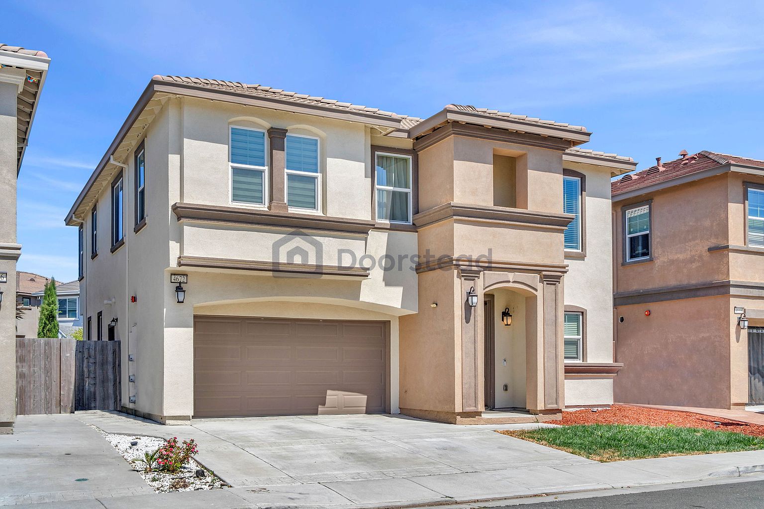 4672 Contralto Dr photo 4