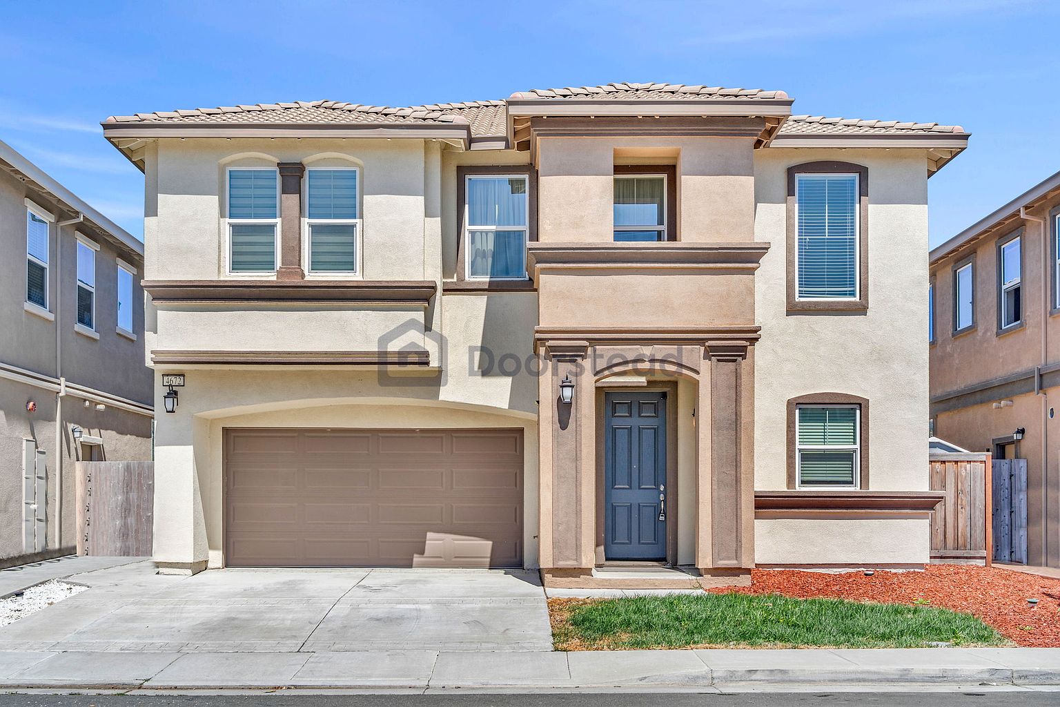 4672 Contralto Dr photo 2