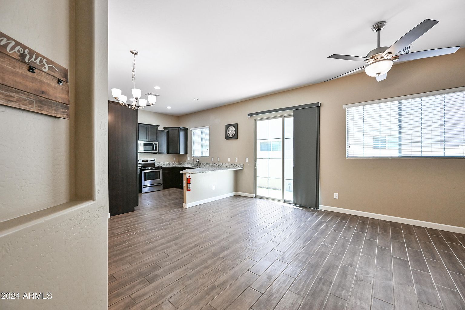 1367 S Country Club Dr photo 3