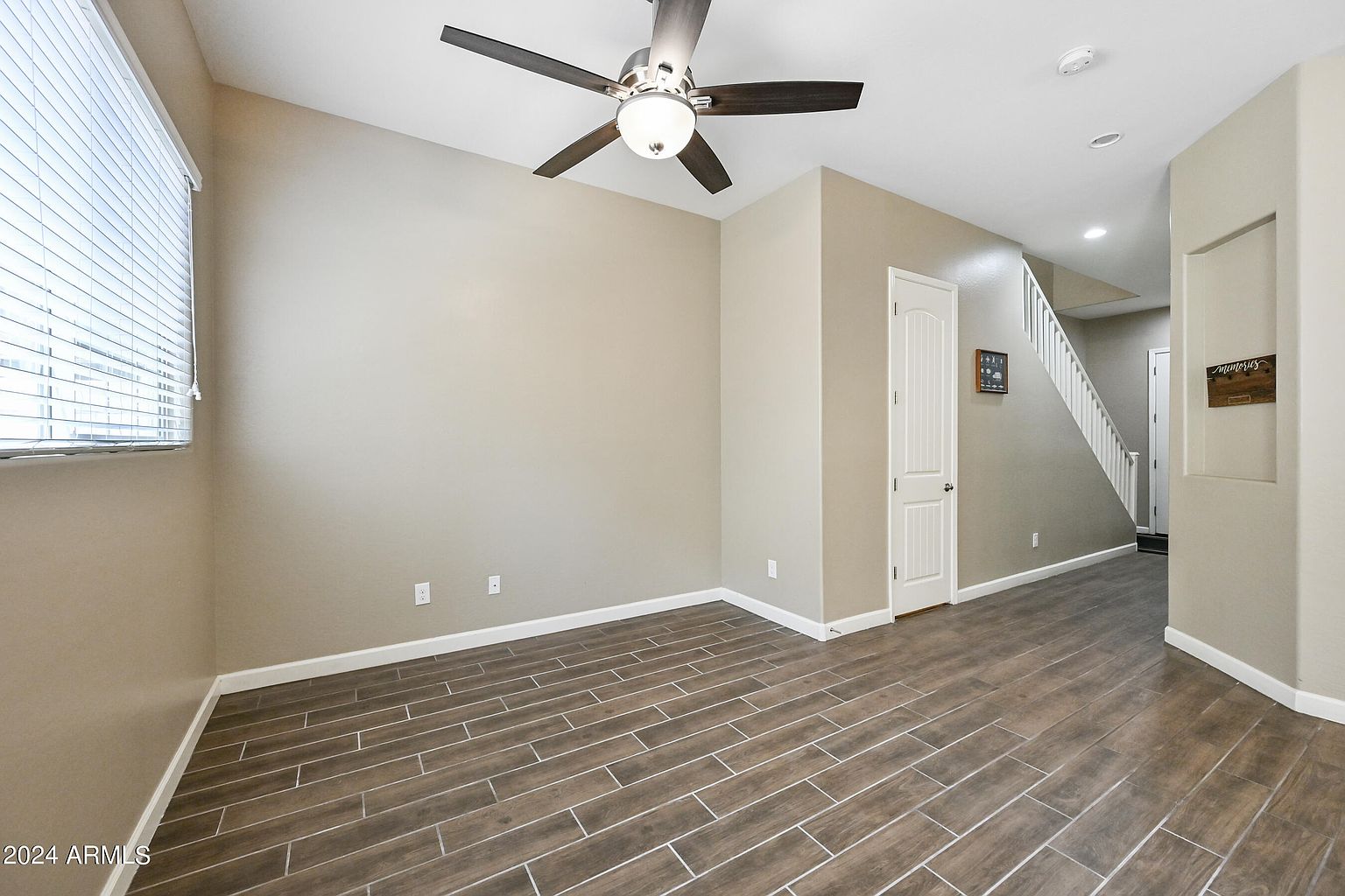 1367 S Country Club Dr photo 5