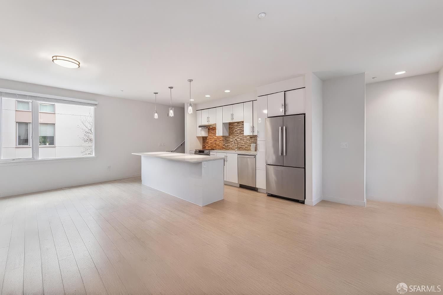 187 Avocet Way photo 4