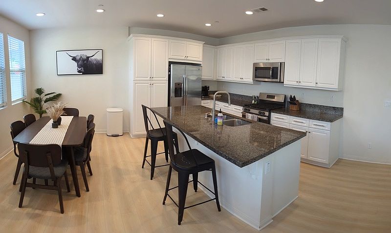 959 Rolling Dunes Way photo 2