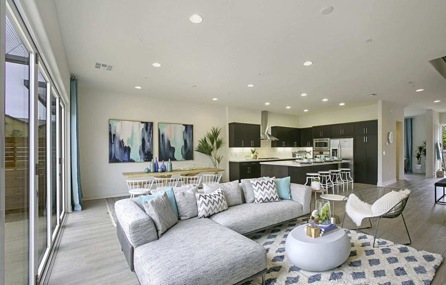 5591 Corum Ct photo 4