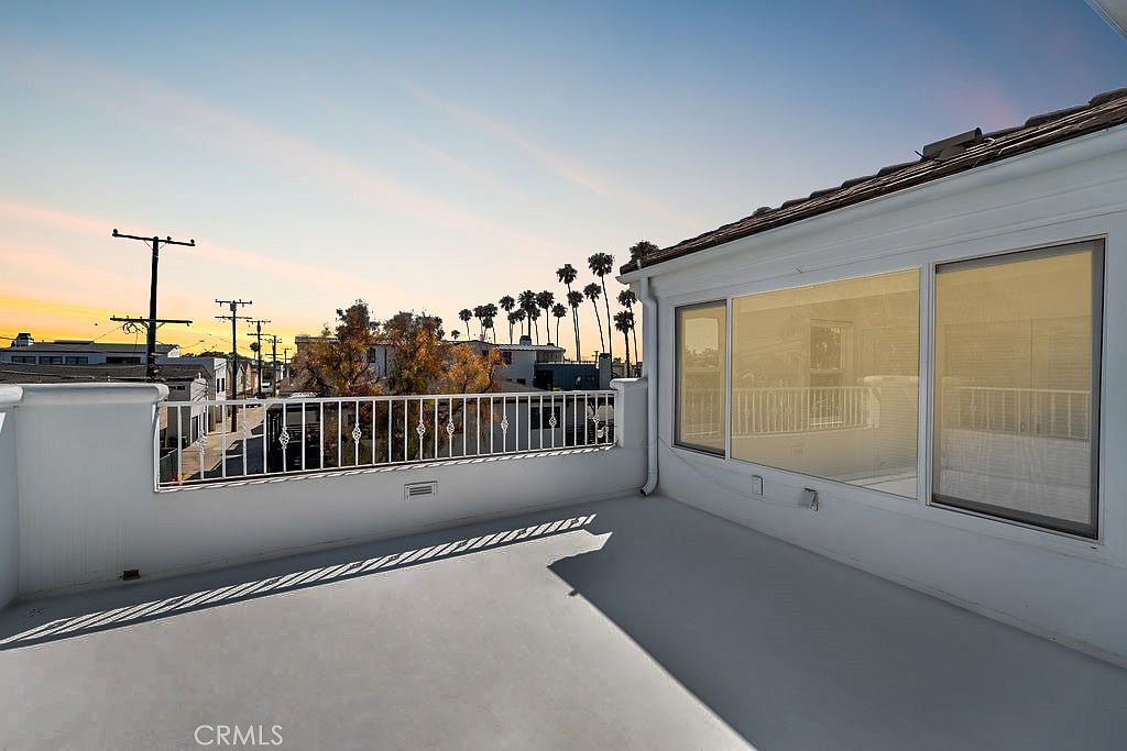 2830 2nd Ave photo 4