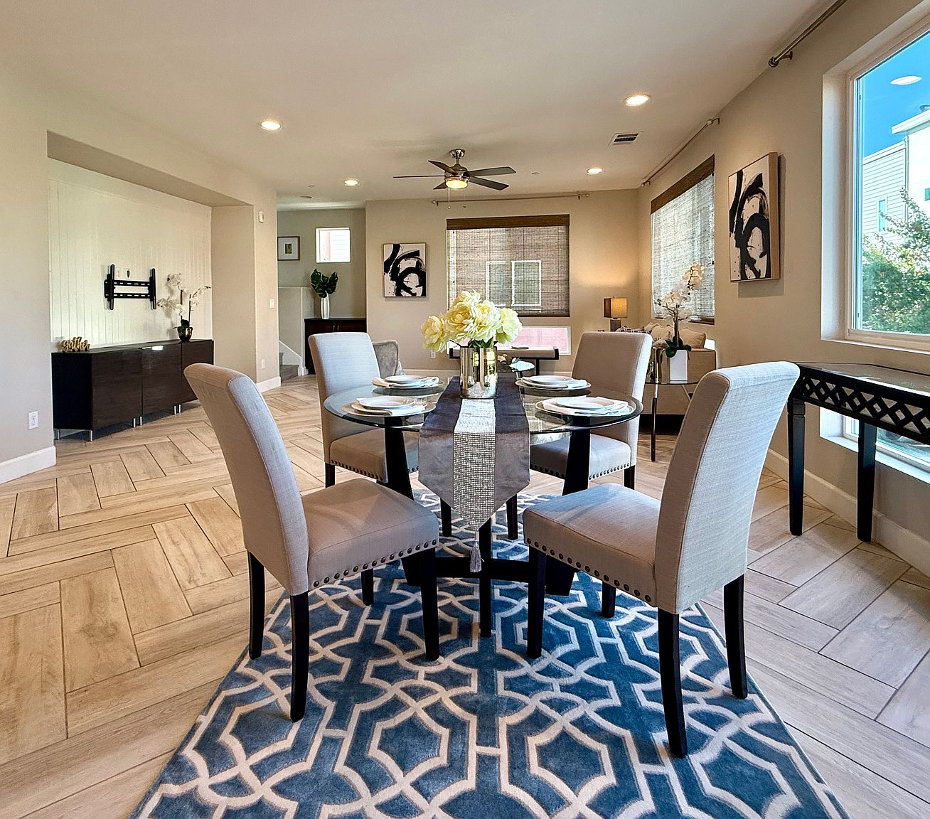 502 Ellicott Loop photo 5