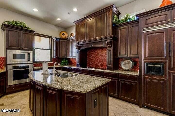1367 S Country Club Dr photo 5