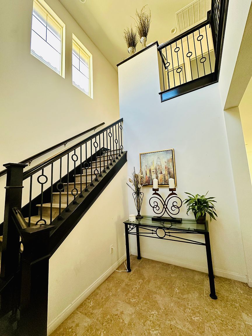 1054 Sea Glass Way photo 5