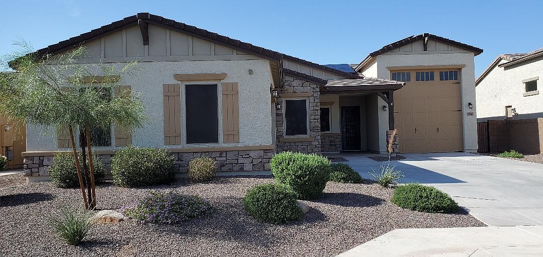 17222 W Echo Ln photo 2