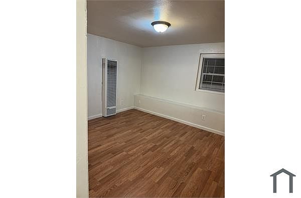 3020 Adeline St photo 3