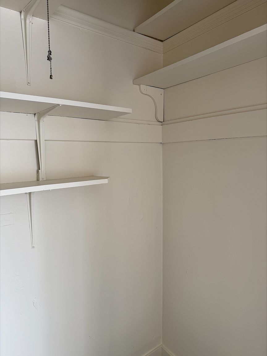 1BR/1BA Apartment on Santa Clara Ave · Oakland photo 5