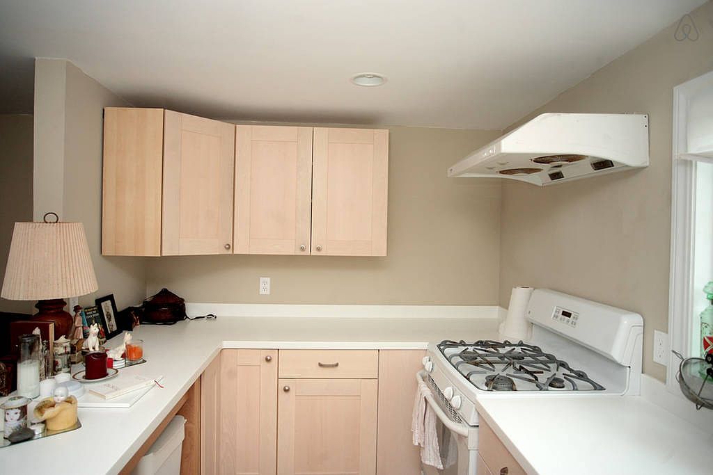 3133 Curran Ave photo 3