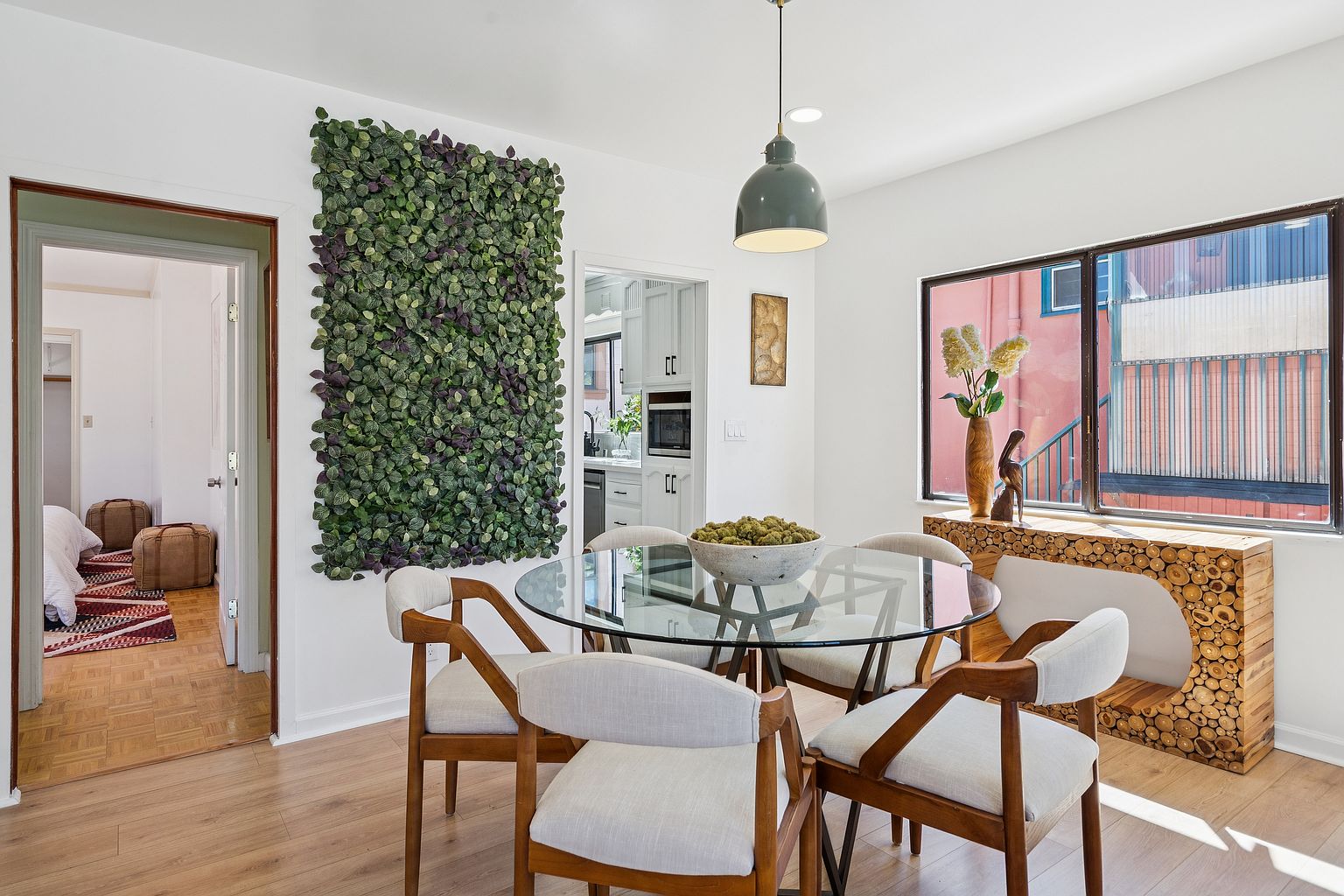 3BR/1BA Single Family House on Bartlett St · Oakland photo 5