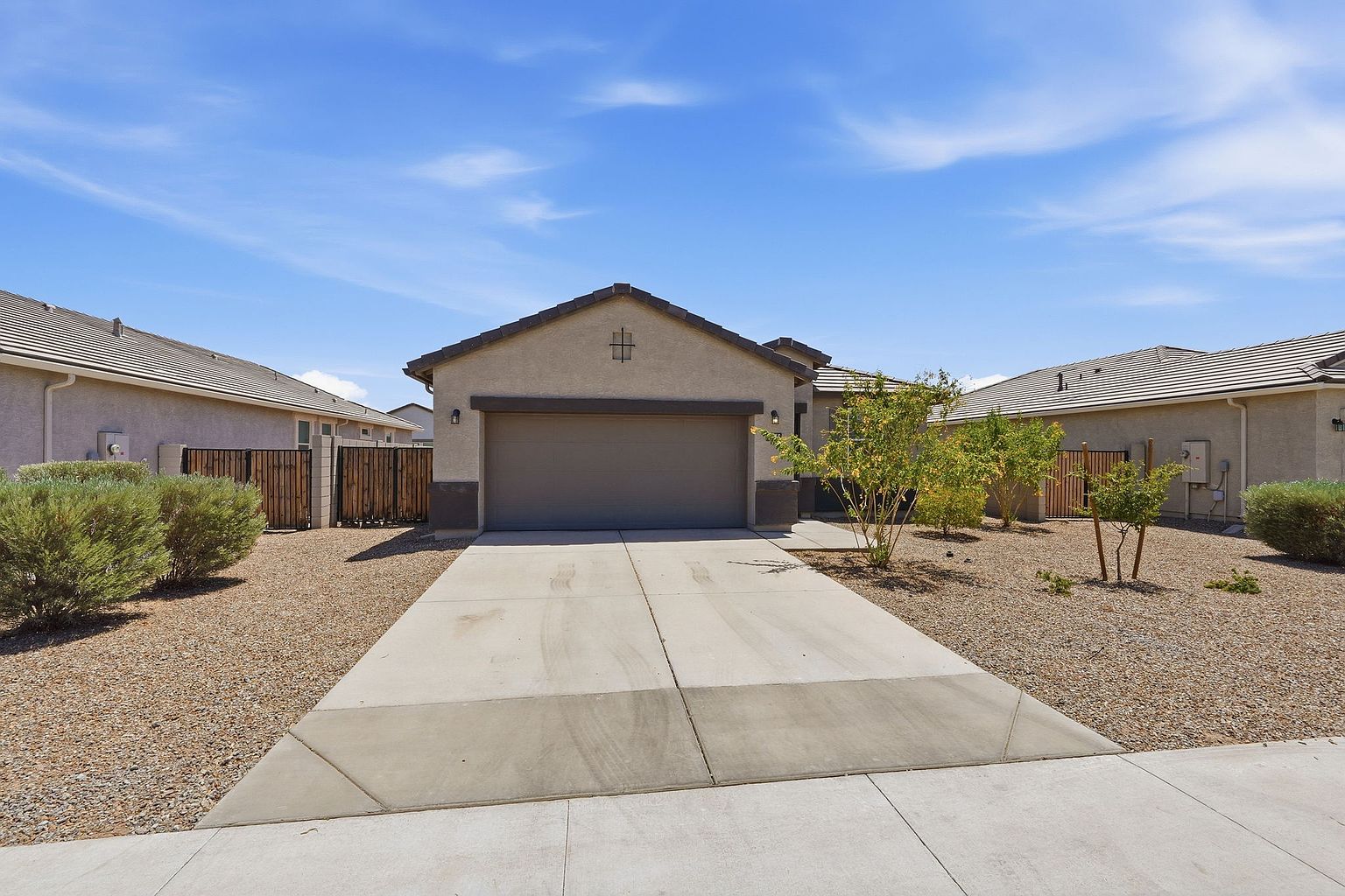 1575 E Fletcher Dr Casa Grande, AZ 85122 photo 2