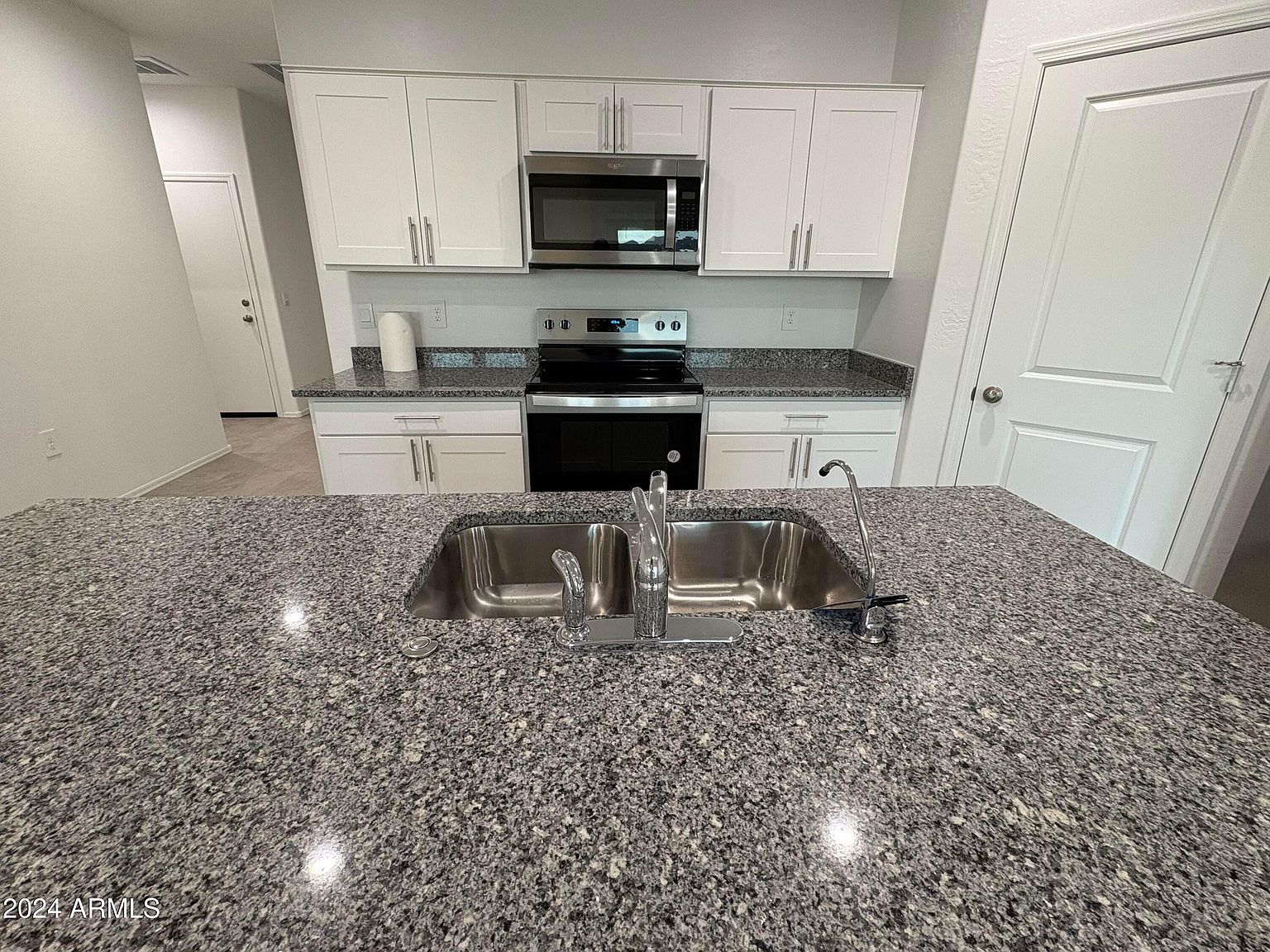 1575 E Lardner Dr Casa Grande, AZ 85122 photo 3