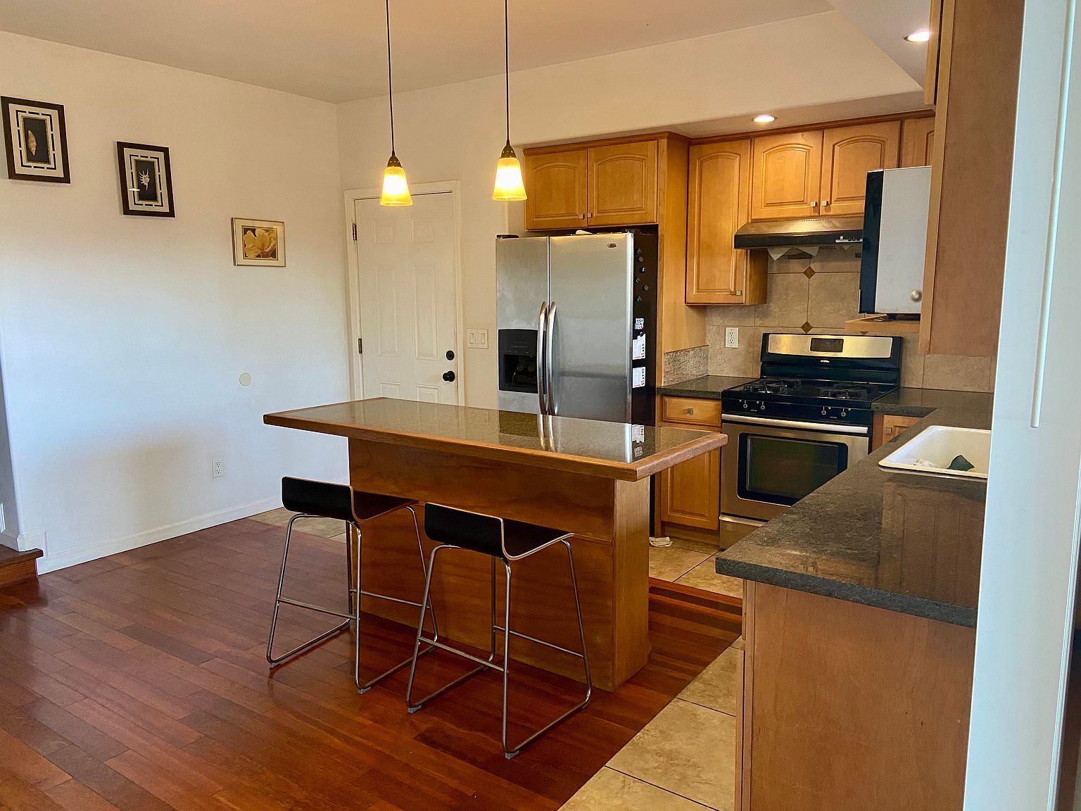 4467 Tulip Ave photo 4