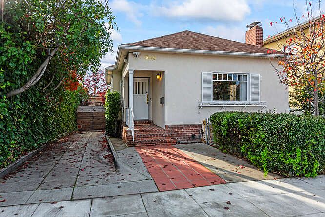 3645 Hageman Ave photo 2