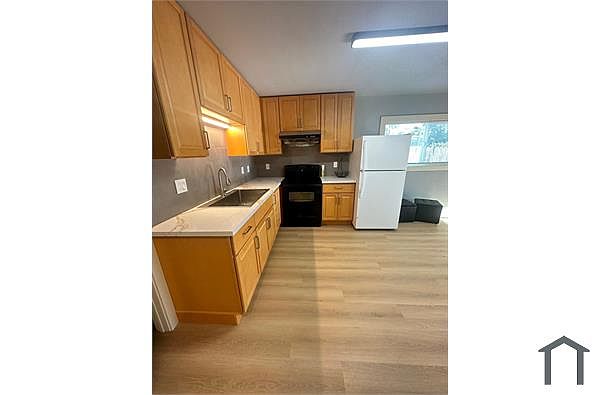 3574 Davis St photo 5