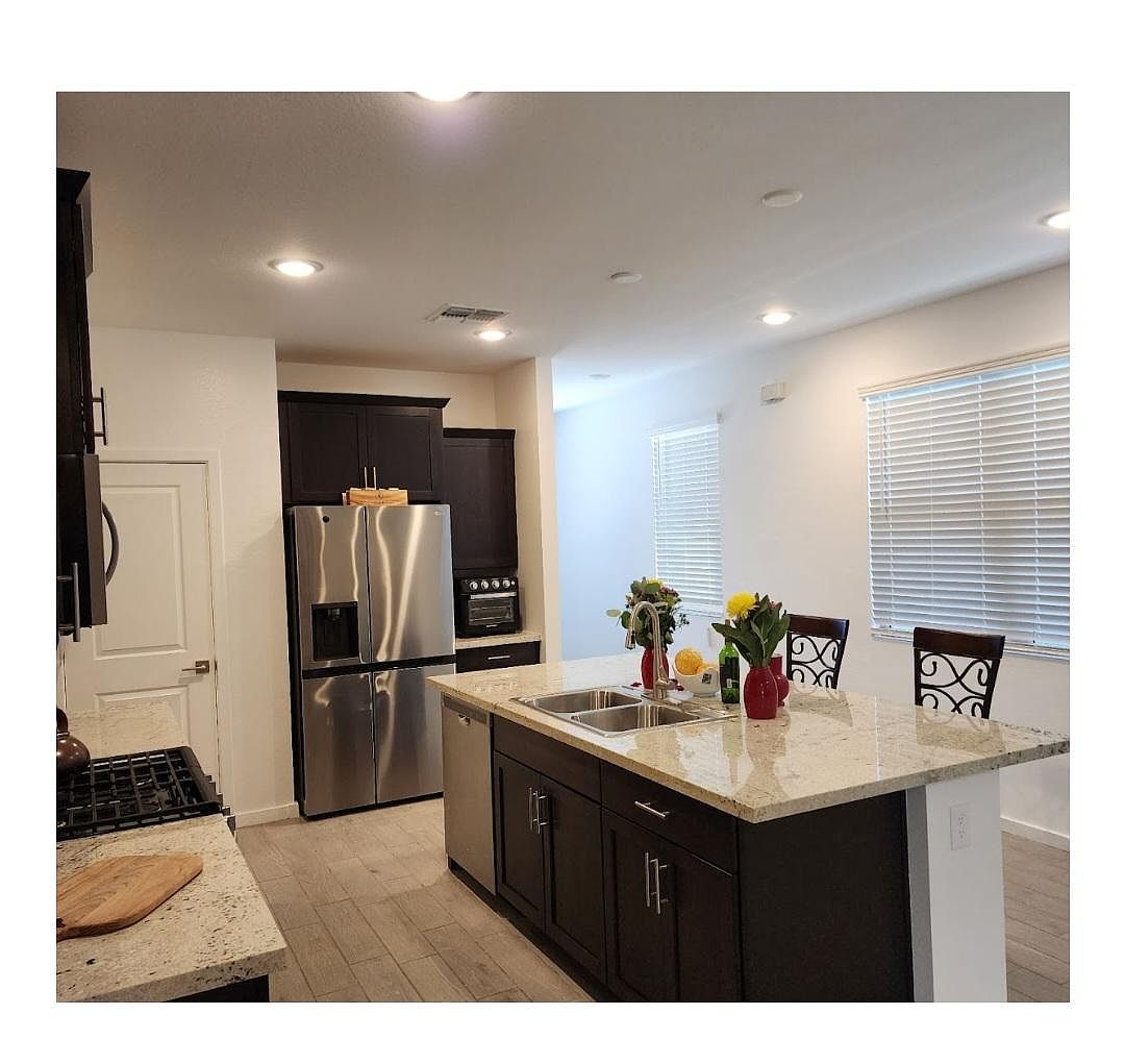 40618 W Sunland Dr photo 4