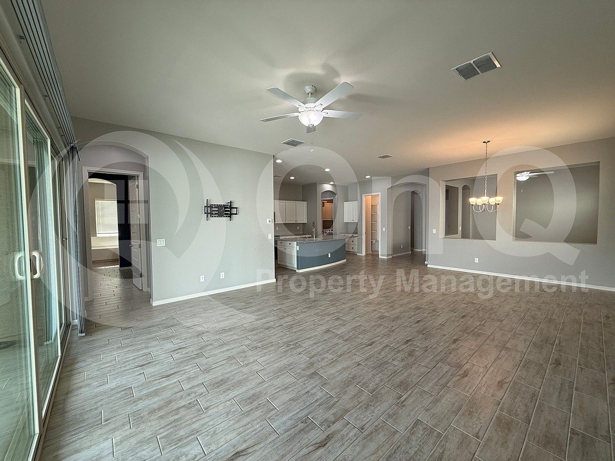 1453 W Buckwheat Tree Ave photo 5