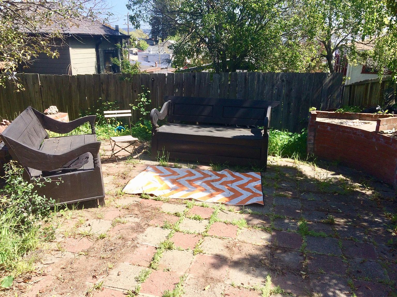 2506 Cole St photo 3