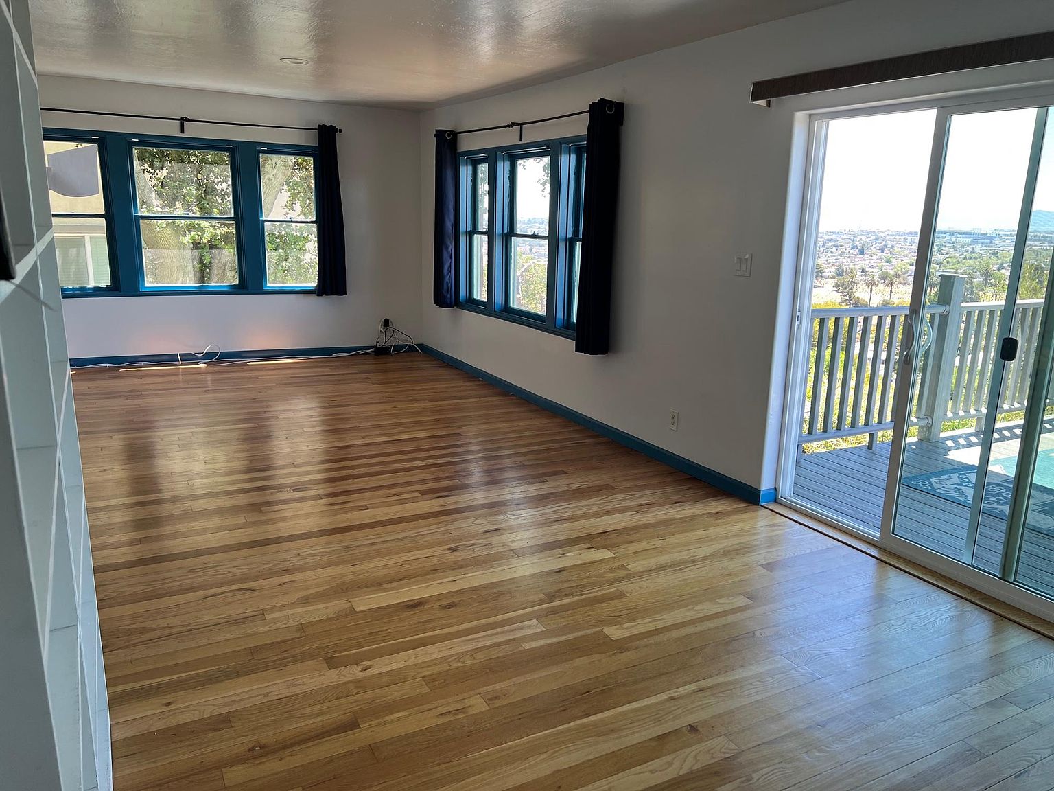 6459 Buena Ventura Ave photo 2
