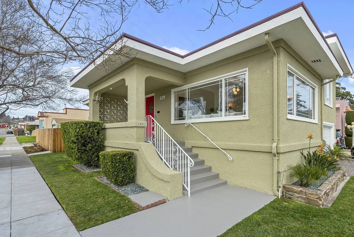 3001 Millsbrae Ave photo 2